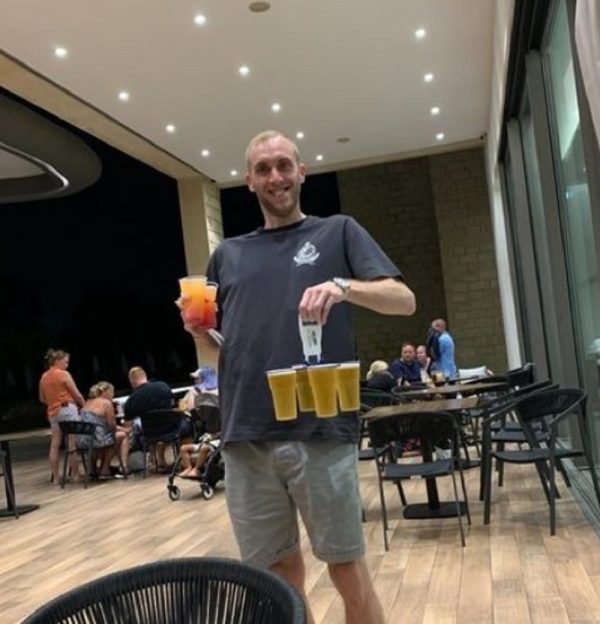 Beer holder 13 1